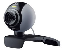LOGITECH Webkamera C250 + Hub 4 porty USB 2.0 + Kábel USB 2.0 A samec/samica - 5 m (MC922AMF-5M)