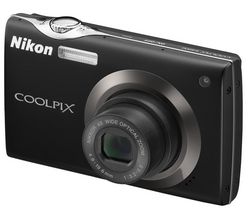 NIKON Coolpix  S4000 intenzívne čierny + Puzdro Pix Ultra Compact + Pamäťová karta SDHC 4 GB + Kompatibilná batéria EN-EL10 + Čítačka kariet 1000 & 1 USB 2.0