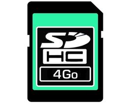 PIXMANIA Pamäťová karta SDHC 4 GB + Univerzálne cestovné puzdro pre pamä>ové karty a príslu1enstvo