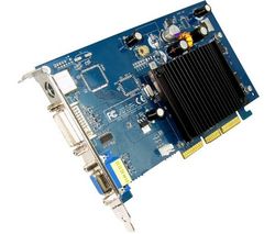 PNY GeForce 6200 512 MB DDR1 - AGP + Čistiaci stlačený plyn mini 150 ml + Čistiaca pena pre obrazovky a klávesnice 150 ml