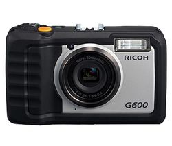 RICOH G600 + Puzdro Pix Medium + vrecko čierne  + Pamäťová karta SDHC 8 GB