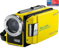 SANYO Xacti Digital Movie HD videokamera vodotesná WH1 žltá + Puzdro Peking 17 + Pamäťová karta SDHC 8 GB + Câble HDMi mâle/mini mâle plaqué or (1,5m) + Čítačka kariet 1000 & 1 USB 2.0