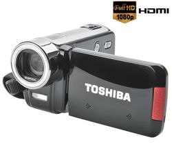 TOSHIBA HD videokamera Camileo H30 + Brašna + Pamäťová karta SDHC 8 GB + Čítačka kariet 1000 & 1 USB 2.0